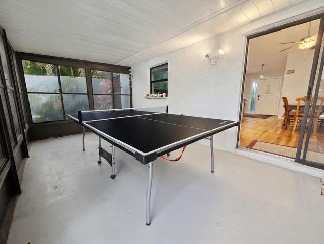 8425 CYPRESS LAKE CIRCLE, Sarasota, FL 34243