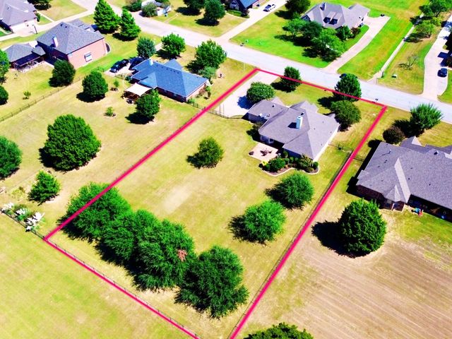 5032 Running Brook Drive, Joshua, TX 76058