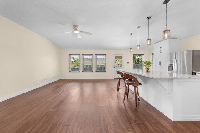 1014 Bainbridge Lane, Forney, TX 75126