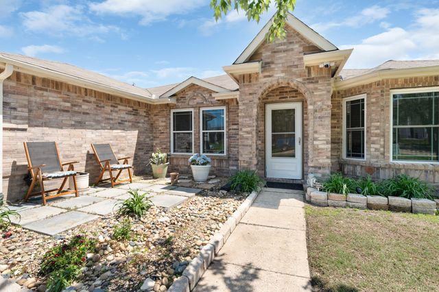 1014 Bainbridge Lane, Forney, TX 75126
