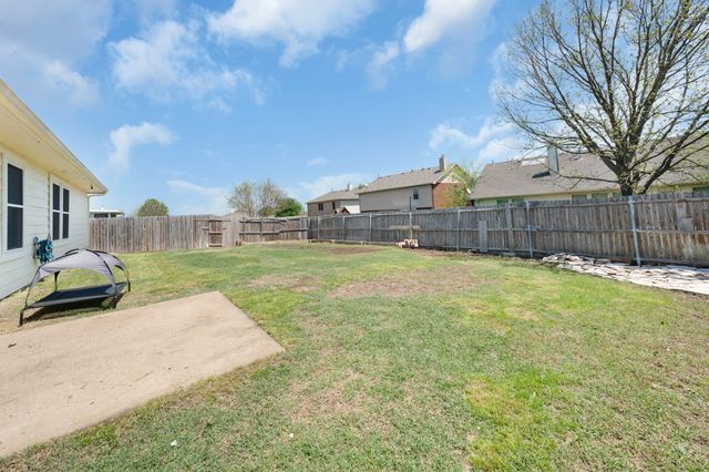 1014 Bainbridge Lane, Forney, TX 75126