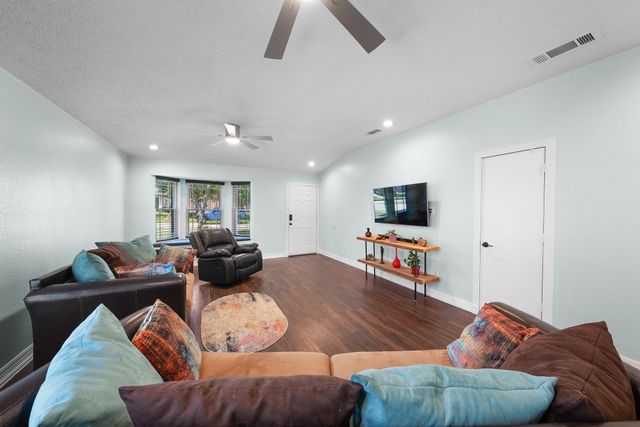 1014 Bainbridge Lane, Forney, TX 75126