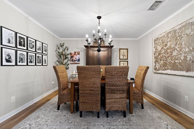 3433 Middleford Dr, Cookeville, TN 38506