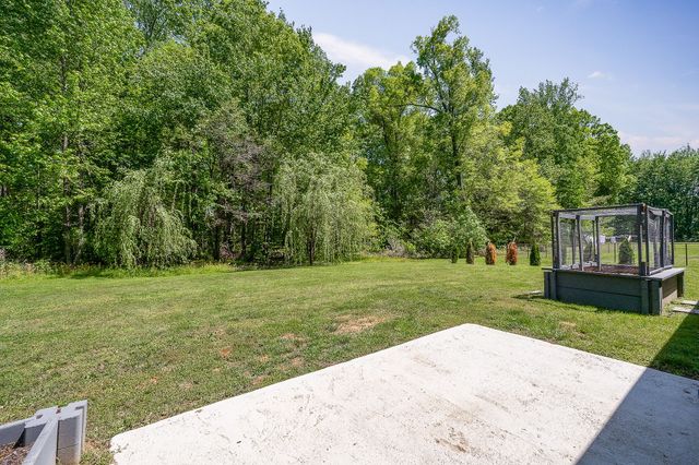 3433 Middleford Dr, Cookeville, TN 38506