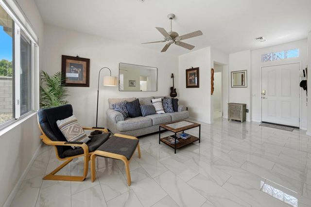 78177 Vinewood Drive, Palm Desert, CA 92211