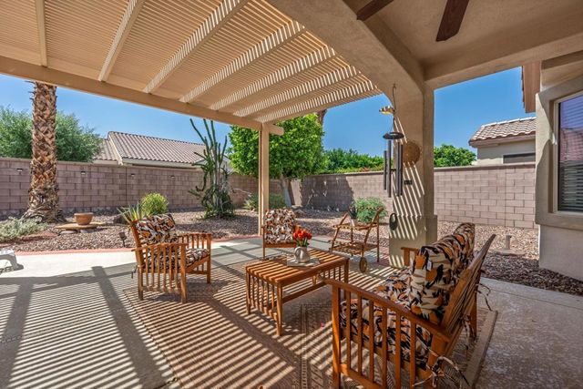 78177 Vinewood Drive, Palm Desert, CA 92211