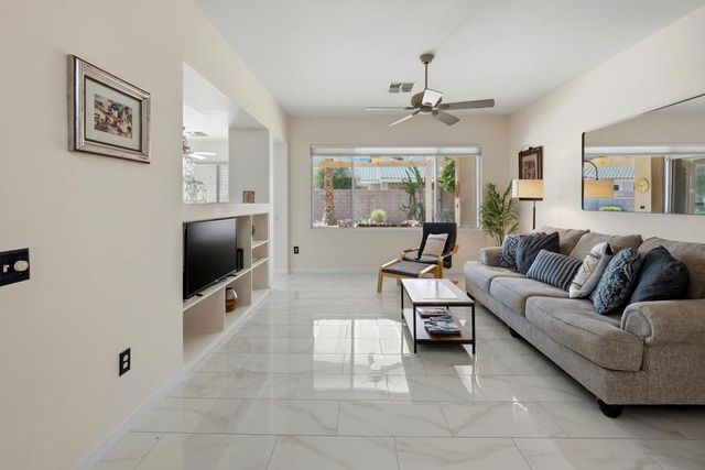 78177 Vinewood Drive, Palm Desert, CA 92211