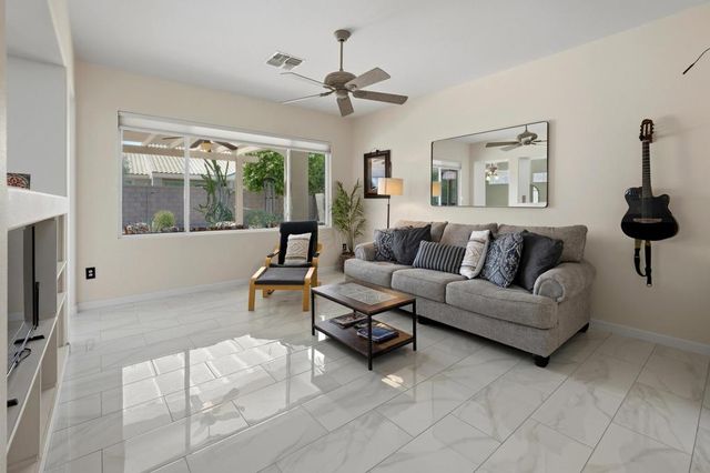 78177 Vinewood Drive, Palm Desert, CA 92211