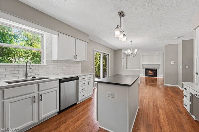 1023 Coopers Run, Amherst, OH 44001