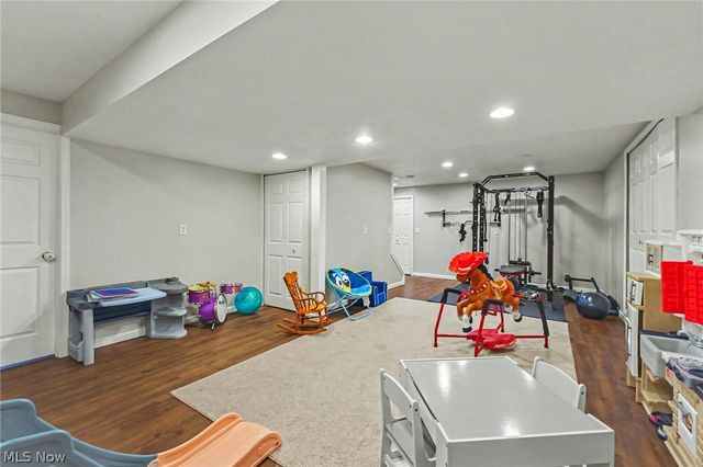 1023 Coopers Run, Amherst, OH 44001