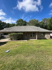 6710 SHERIDAN RD, White Hall, AR 71602