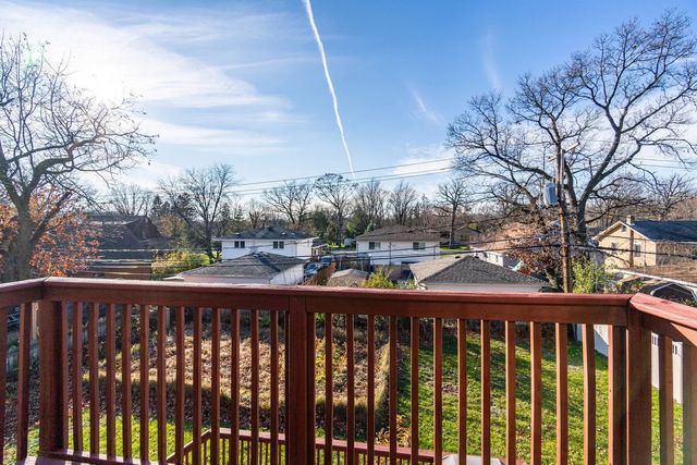 9322 S 83rd Court, Hickory Hills, IL 60457