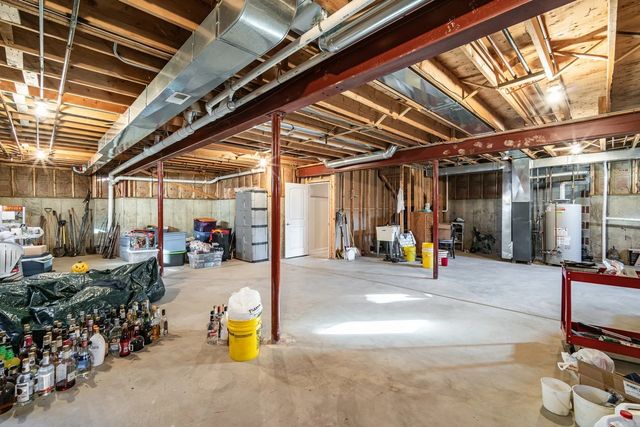 9322 S 83rd Court, Hickory Hills, IL 60457