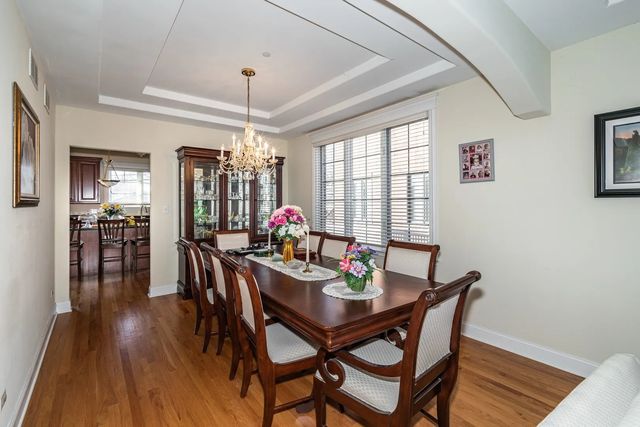 9322 S 83rd Court, Hickory Hills, IL 60457