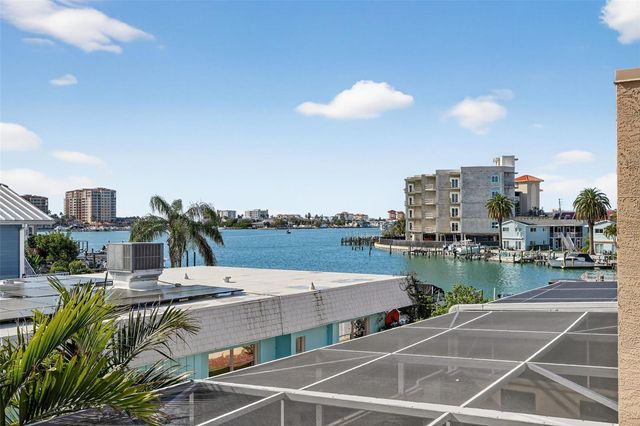 348 LARBOARD WAY, Clearwater Beach, FL 33767