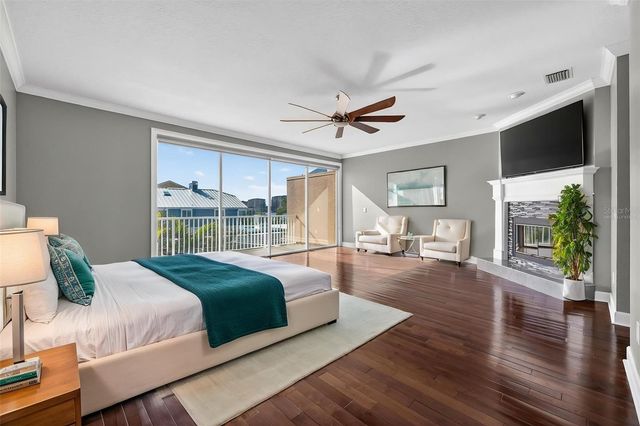 348 LARBOARD WAY, Clearwater Beach, FL 33767