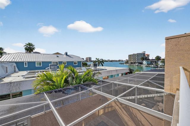 348 LARBOARD WAY, Clearwater Beach, FL 33767