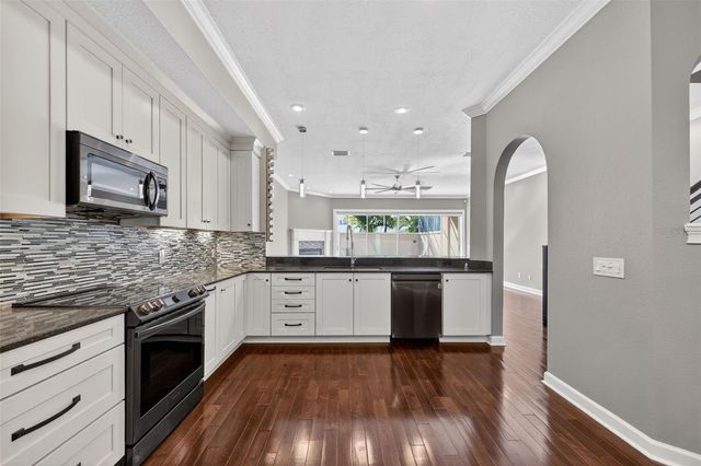 348 LARBOARD WAY, Clearwater Beach, FL 33767