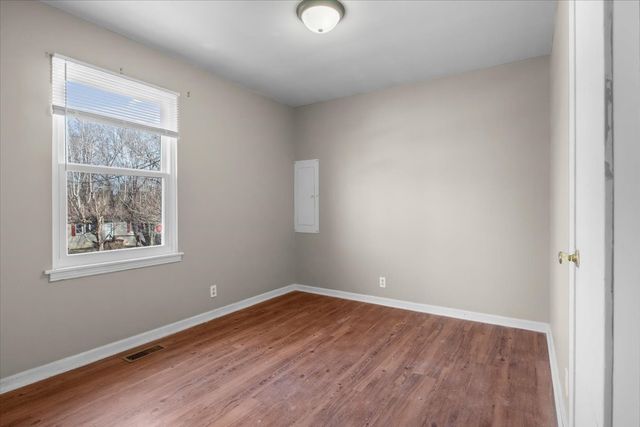 105 Mae Cir, Dickson, TN 37055