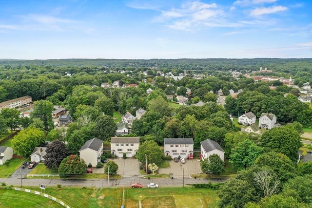 12 West Avenue B, Webster, MA 01570