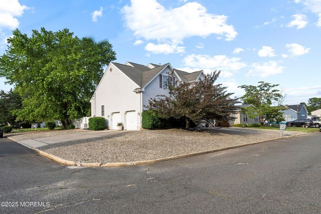 308 Pine Forest Lane, Forked River, NJ 08731