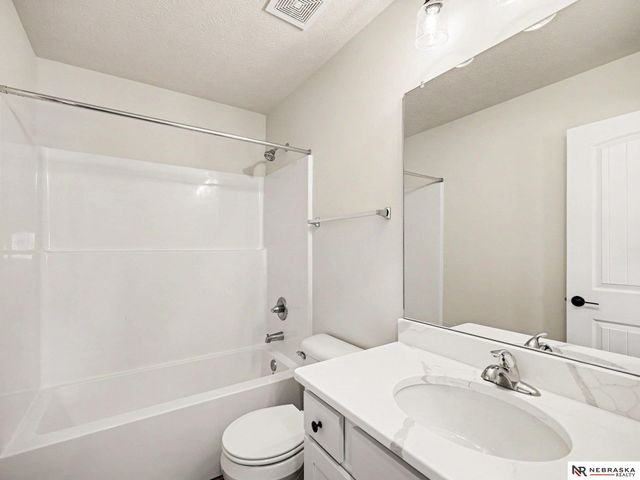 11110 Baker Street, Omaha, NE 68142