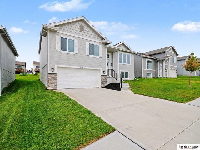 11110 Baker Street, Omaha, NE 68142