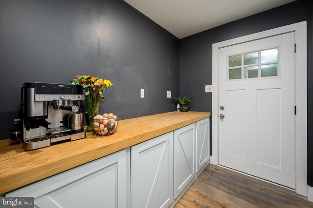 453 STAGE RD, Little Egg Harbor Twp, NJ 08087