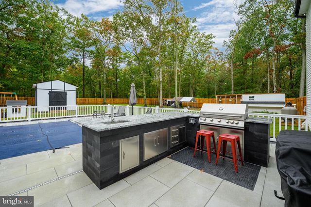 453 STAGE RD, Little Egg Harbor Twp, NJ 08087