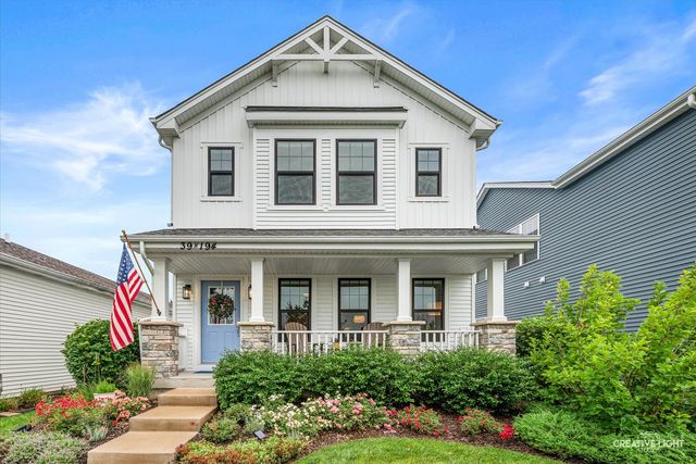 39W194 Water Way, Geneva, IL 60134