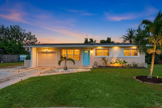 156 Granada Drive, Palm Springs, FL 33461