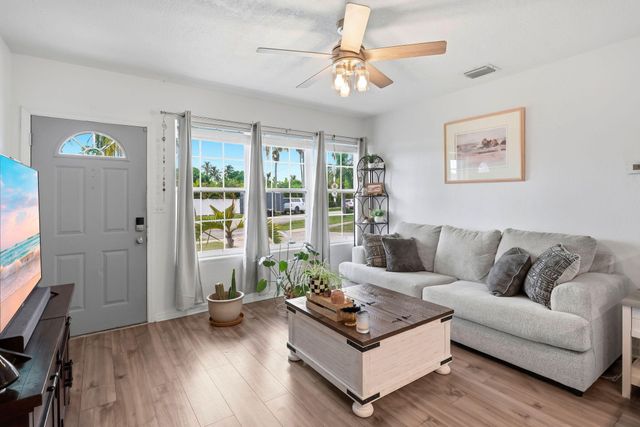 156 Granada Drive, Palm Springs, FL 33461