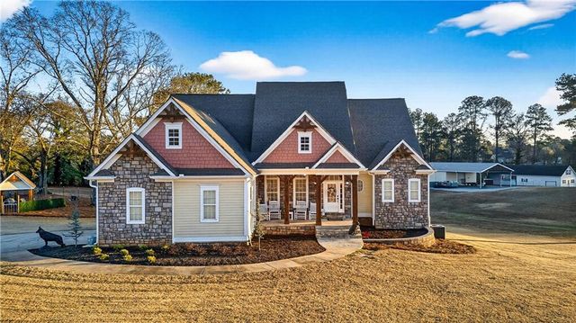 110 Riverbend Court, Mcdonough, GA 30252