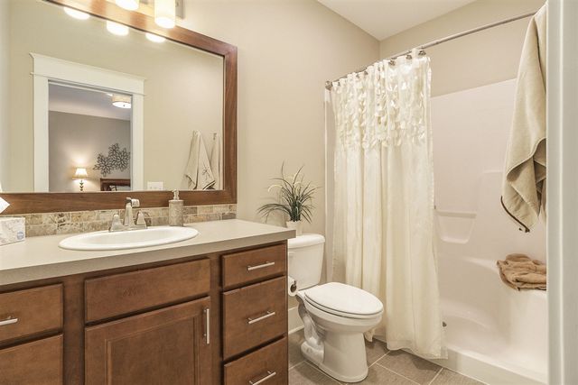 3479 Jeffrey Spur, Hamilton, MI 49419