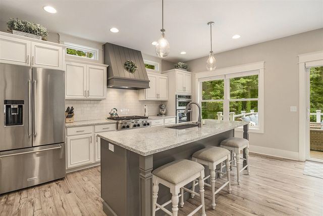 3479 Jeffrey Spur, Hamilton, MI 49419