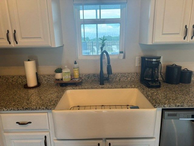 113 Cabrio Way, Headland, AL 36345