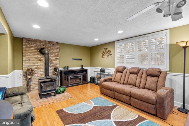 13100 CROOM RD, Upper Marlboro, MD 20772