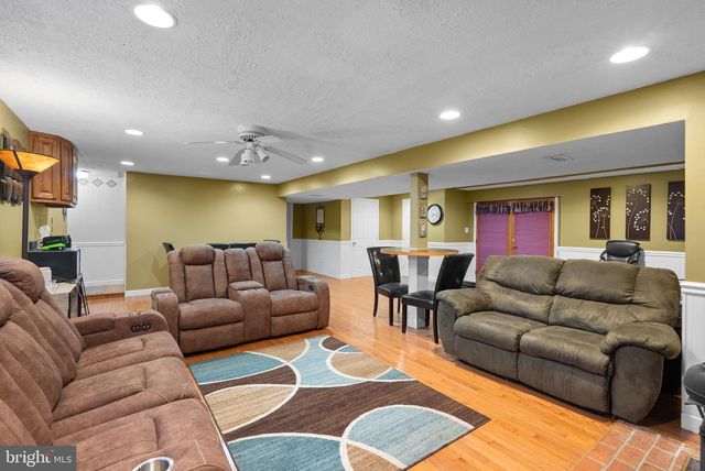 13100 CROOM RD, Upper Marlboro, MD 20772