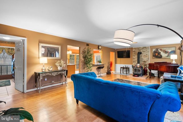 13100 CROOM RD, Upper Marlboro, MD 20772