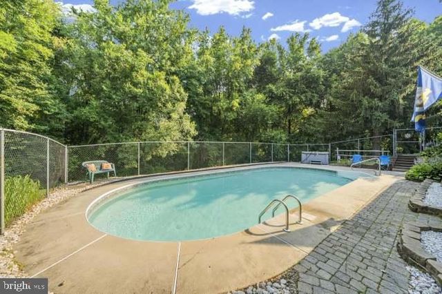 13100 CROOM RD, Upper Marlboro, MD 20772