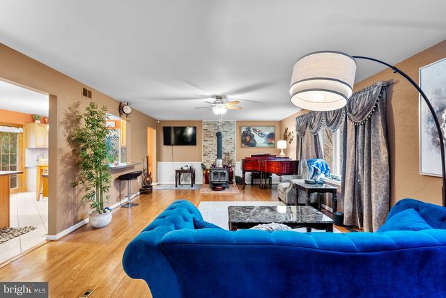 13100 CROOM RD, Upper Marlboro, MD 20772