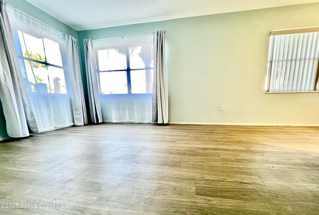 7165 Ridgewood Avenue 9, Cape Canaveral, FL 32920