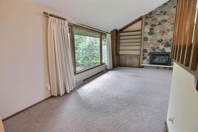1110 Woodland Way, Madison, WI 53711