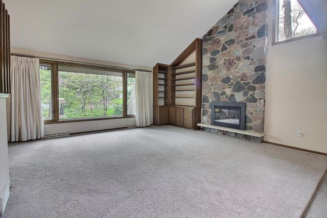 1110 Woodland Way, Madison, WI 53711