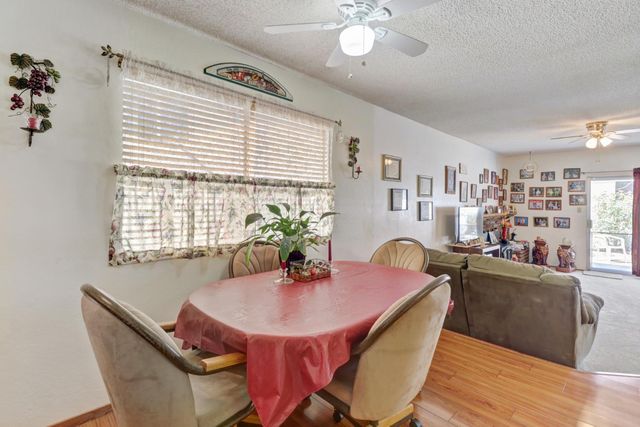 3142 Rosemont Dr, Sacramento, CA 95826