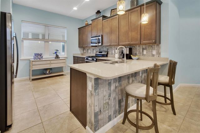 412 TISBURY COURT, Deland, FL 32724