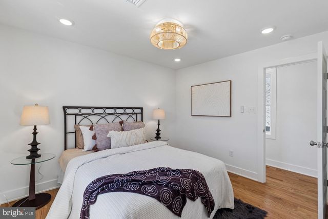 232 E 6TH AVE, Conshohocken, PA 19428