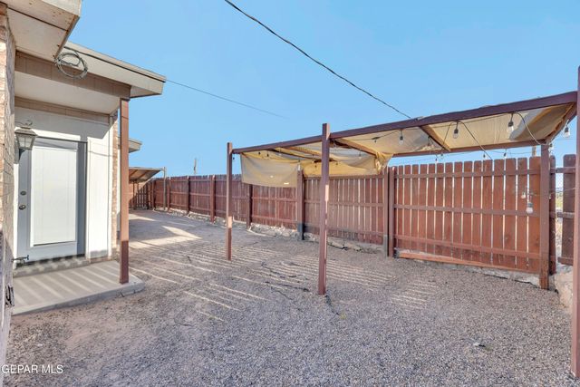 13566 La Batalla Court, Horizon City, TX 79928