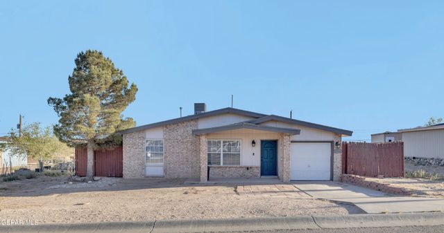 13566 La Batalla Court, Horizon City, TX 79928