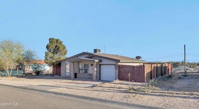 13566 La Batalla Court, Horizon City, TX 79928